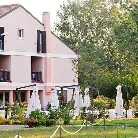 Отель Certosa 3*